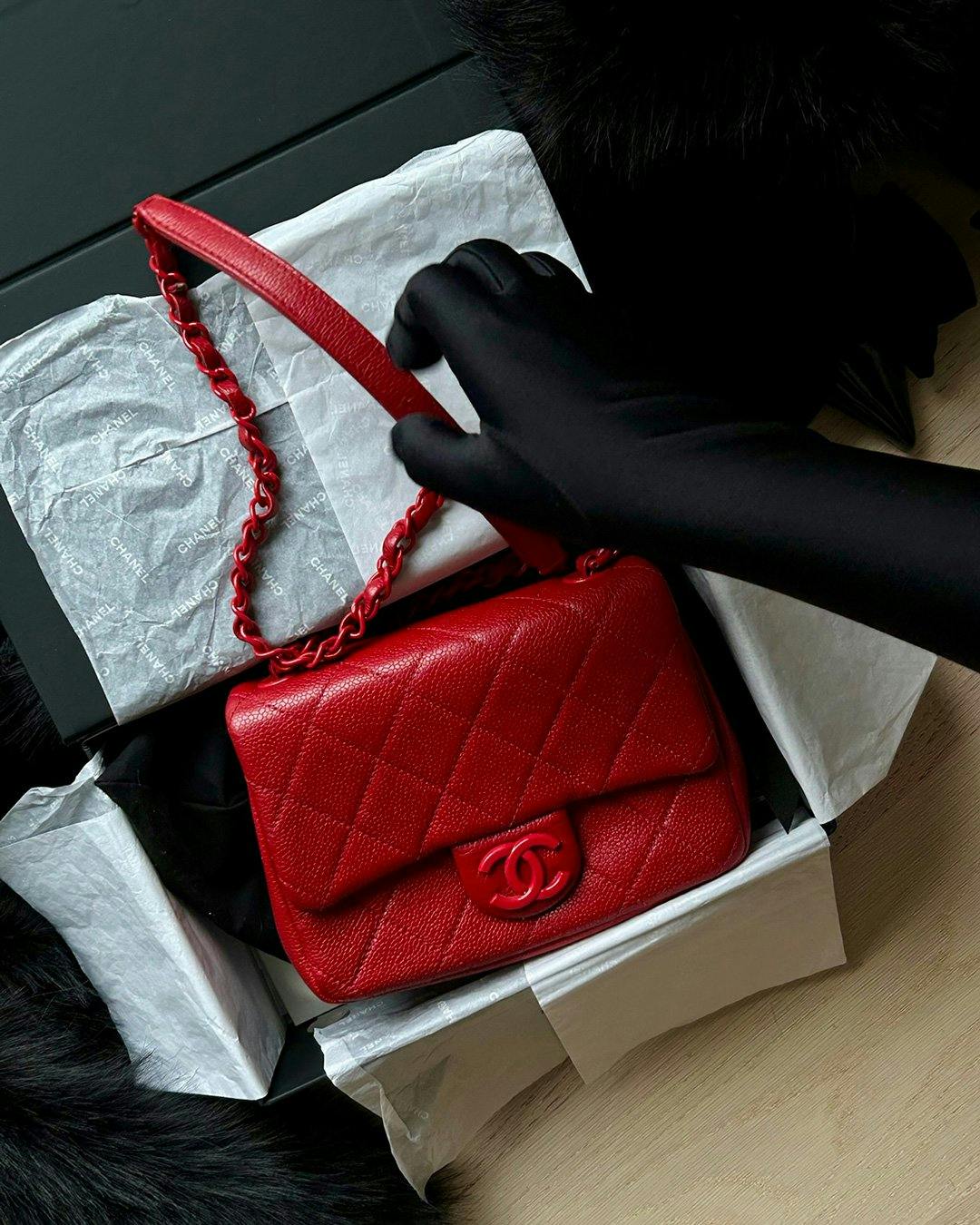 Chanel-Caviar-Mini-Flap-crossbody-bag-winter23