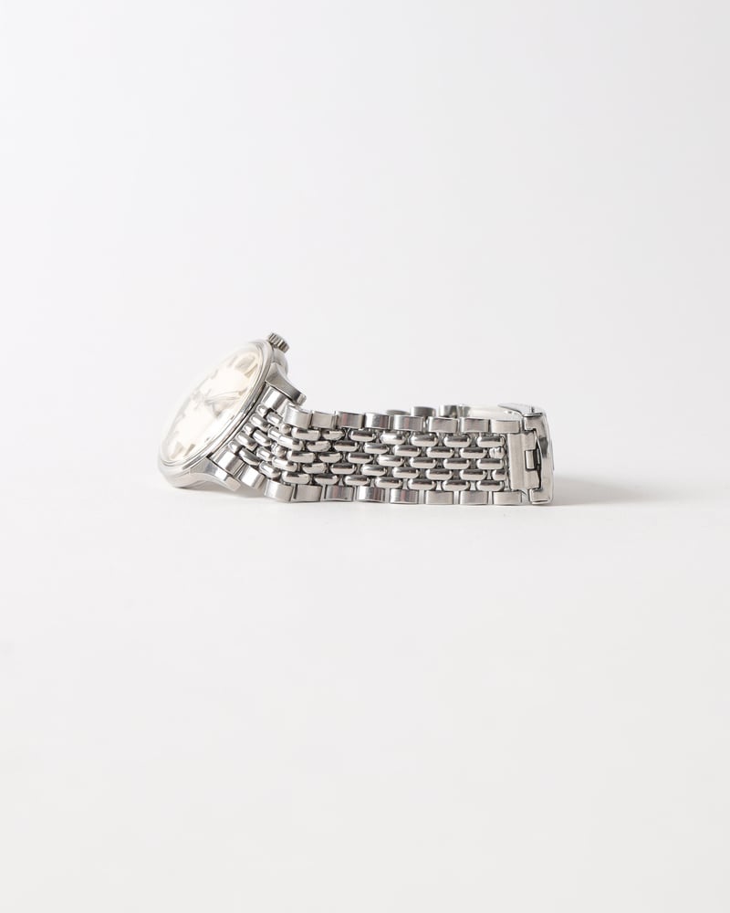 10124_533bf49520-a2582414-4-full