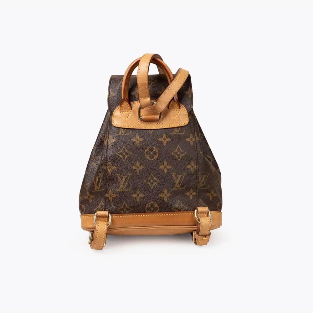 1017_24293482fd-yz048850-3-full