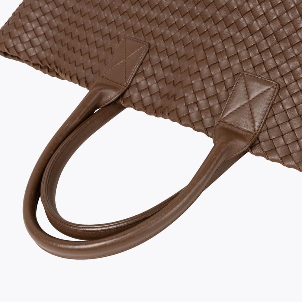 1019_8d21a7521f-a1421460-7-full