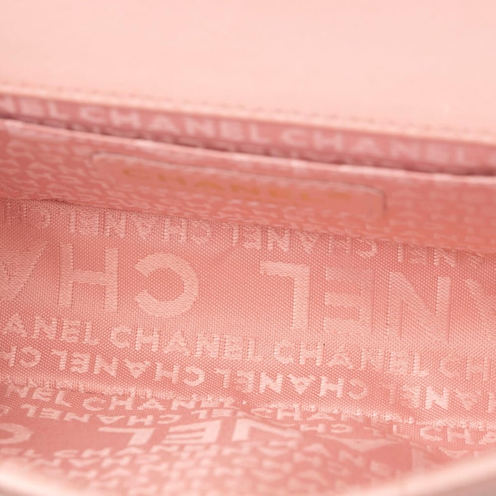 1115_7a83b71650-17000779023-8-full