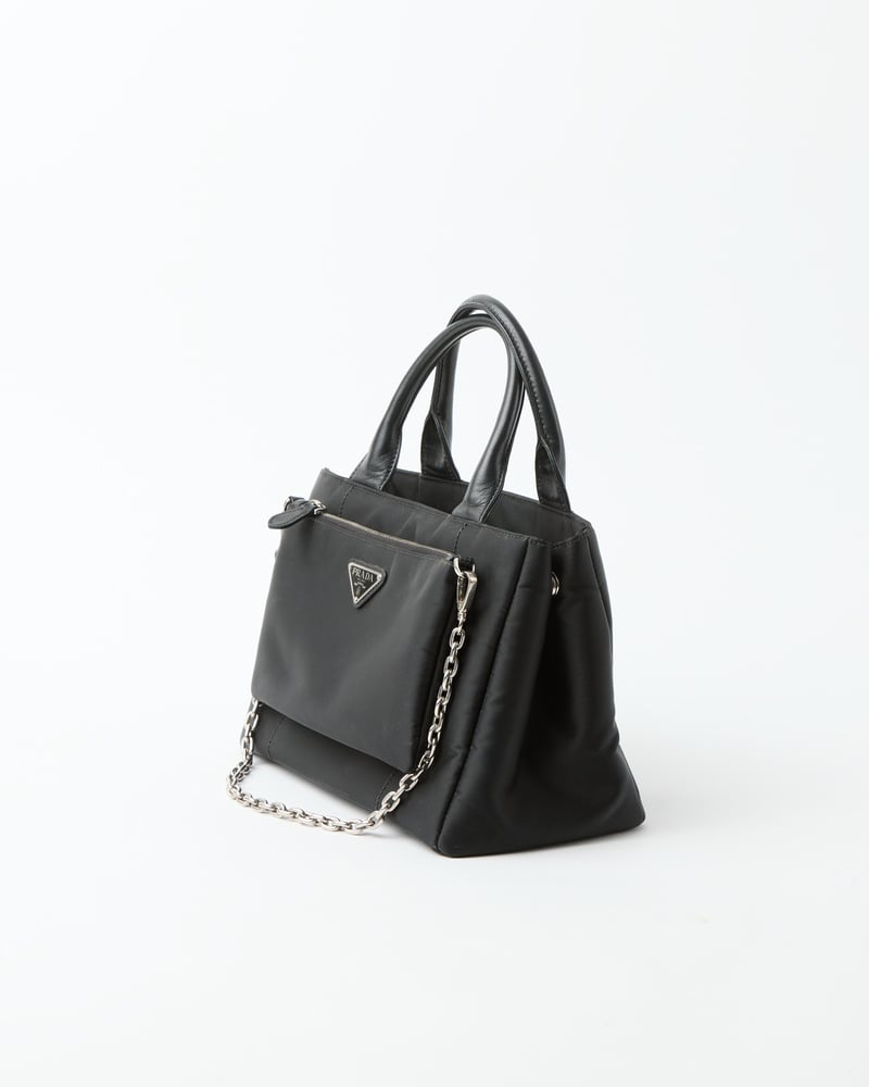 PRADA TESSUTO CATENA 中古正規品 Prada Black Tessuto Nylon Chain Tote Bag | Yoogi's Closet