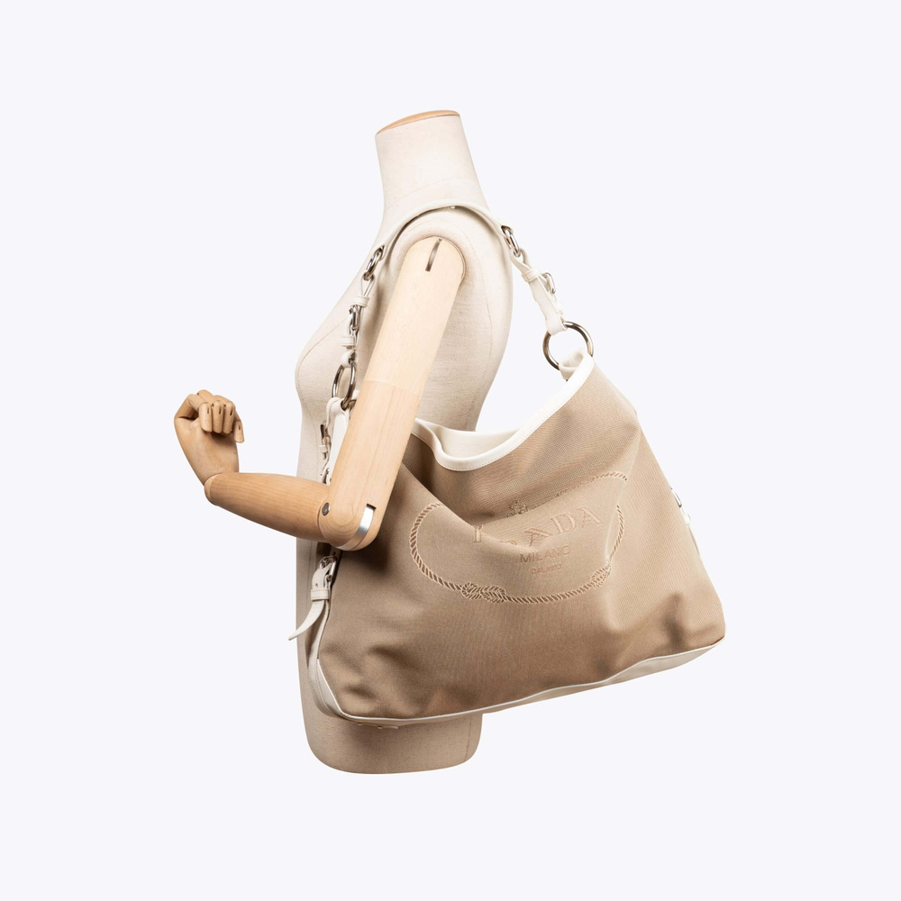 1380_ab379941c2-689-32368-8-full