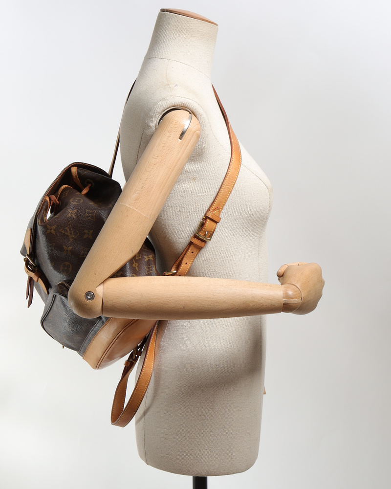 14105_ec9672a586-sb000214-6-full