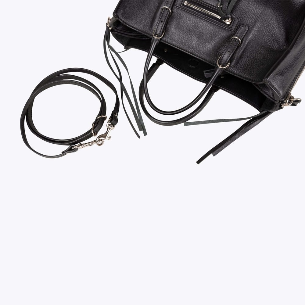 1594_845cfc869b-693-24466-6-full