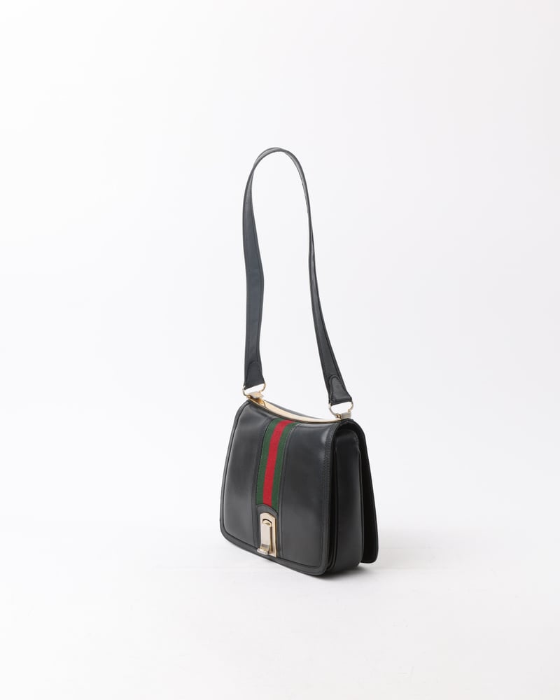 バッグ GUCCI Vintage Sherry Shoulder Bag Vintage GUCCI Sherry Line Shoulder Bag - A Retro Tale