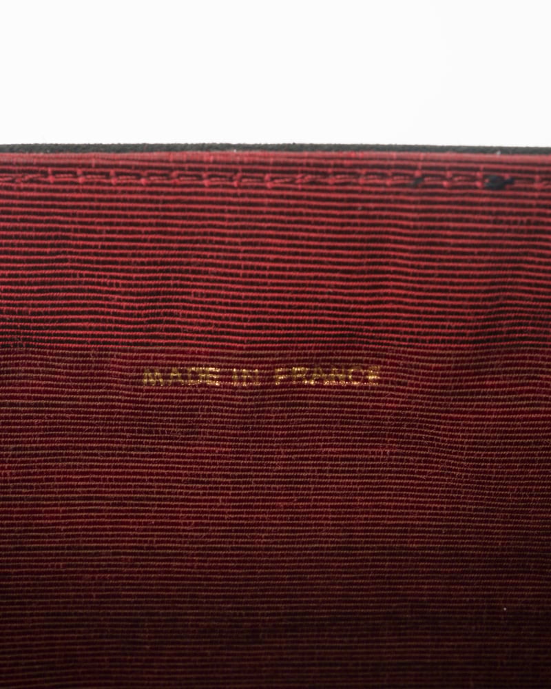 16489_1541bcdf09-22400036554967-full