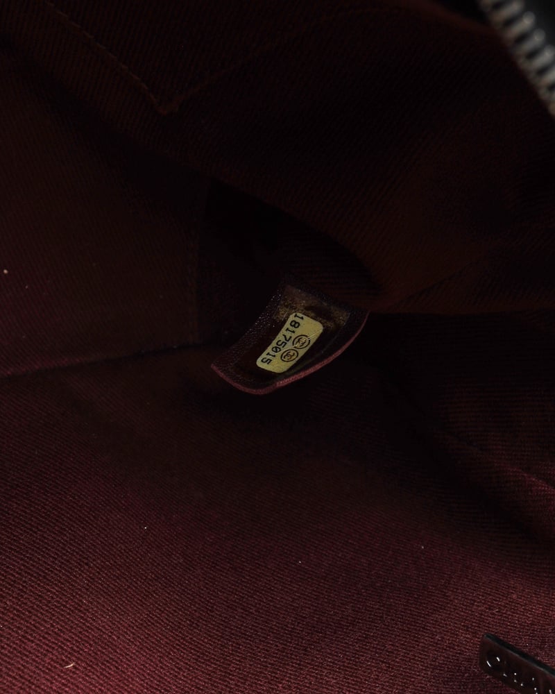 16492_c17fac6f4c-2240003557431-11-full