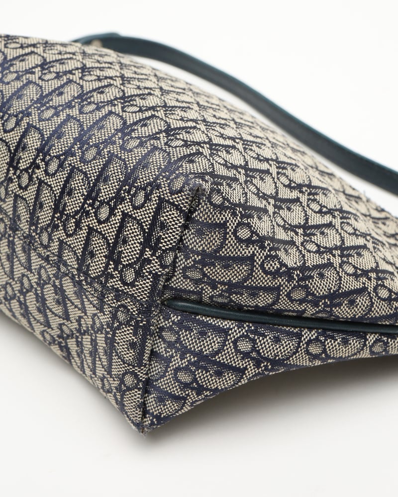 16669_f5bcc91b8e-788-206146-full