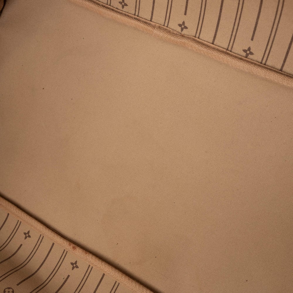 1705_68a304282a-yz050725-7-full