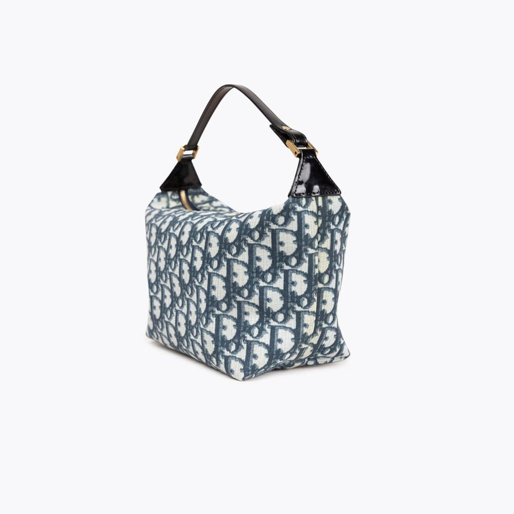 1713_e14c22696c-692-33172-4-full