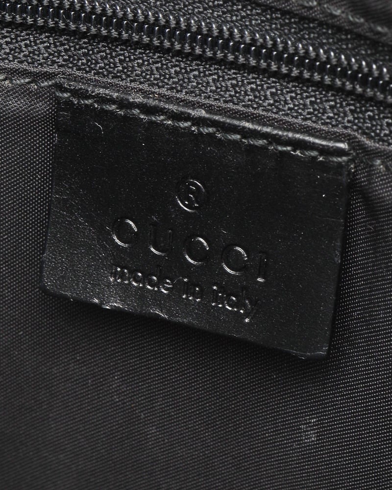 17588_82d914e81b-sb000373_13-full