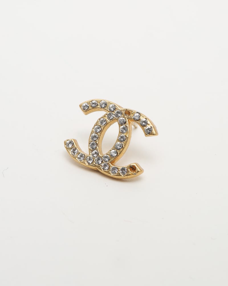 17611_d433679856-792-35494_4-full