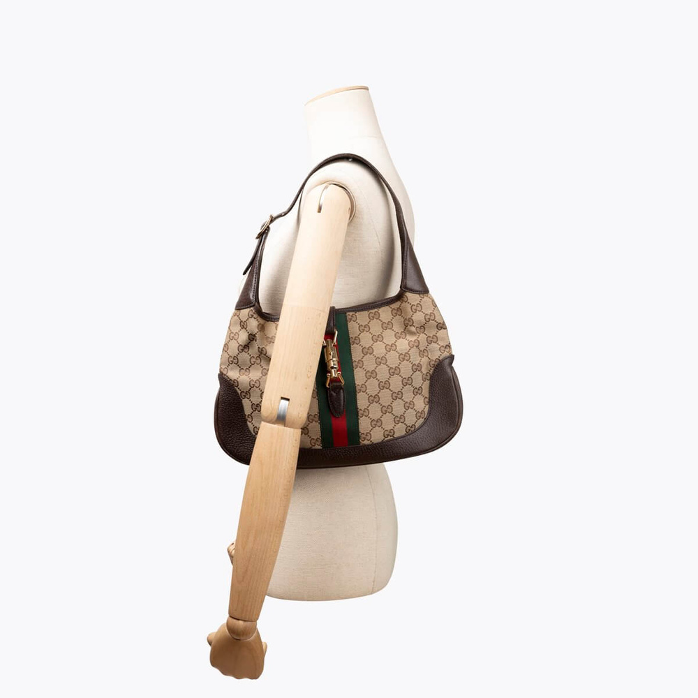 1844_87463d1ad2-695-16476-8-full