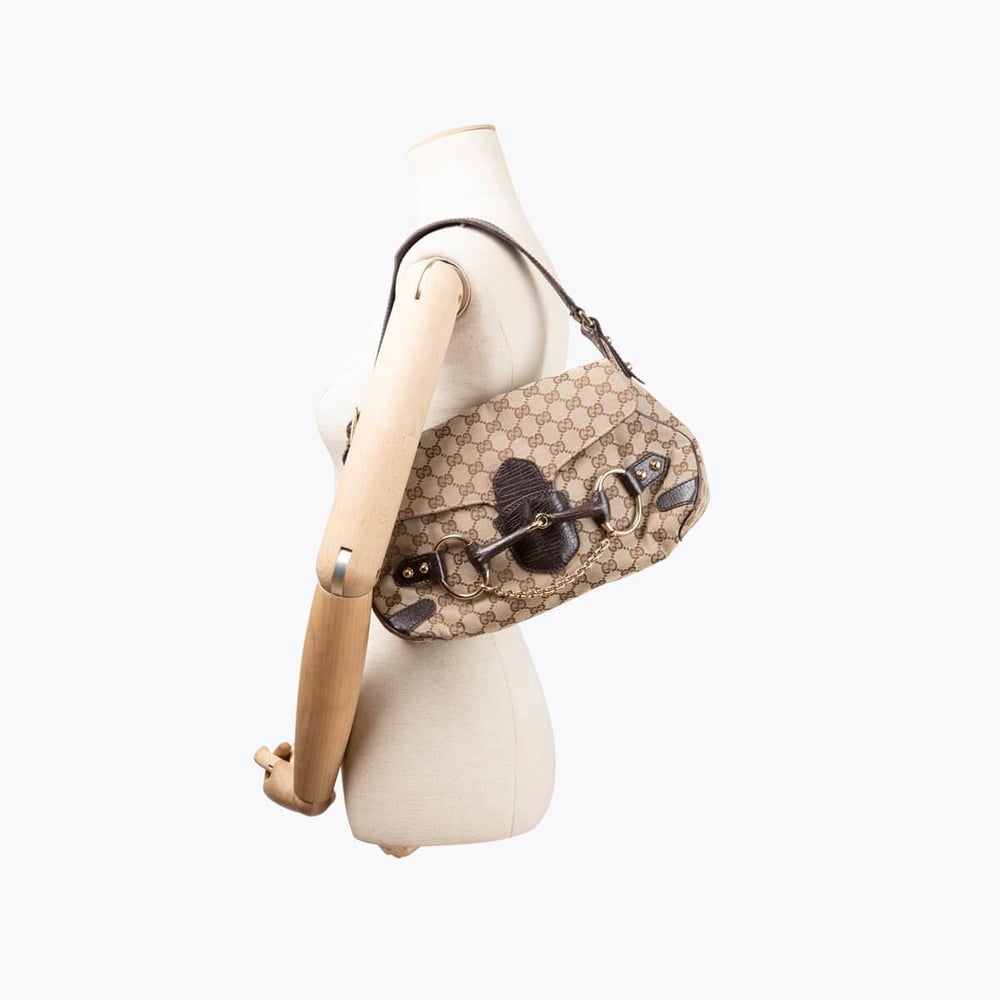 1851_73664f6398-2100000455140-8-full