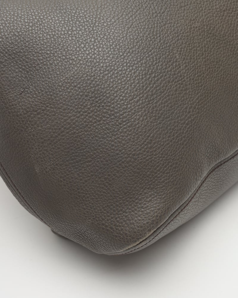 18855_b49639639d-2240004902469_7-full