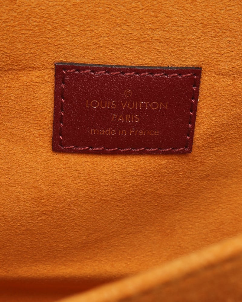 19004_b62a32c6d1-798-56071_11-full