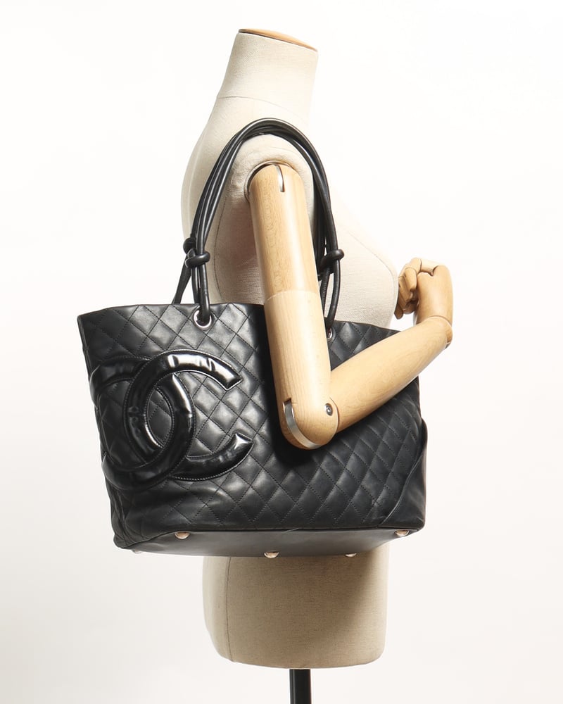 19008_638ca814a1-798-26128_20-full