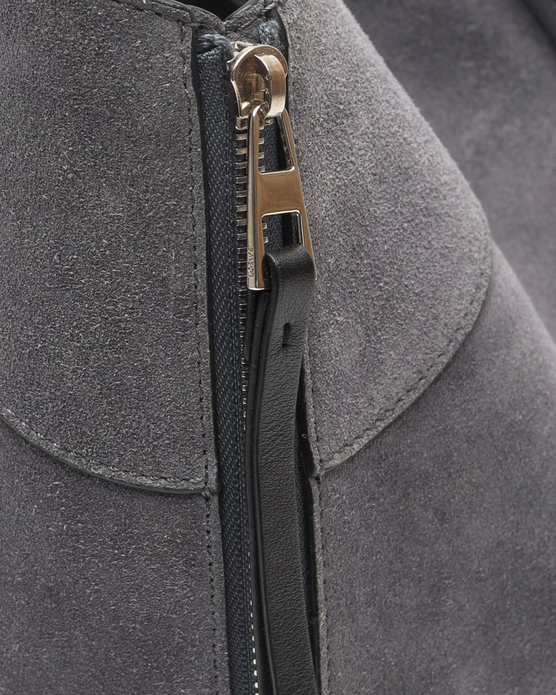 19027_a8e52cf9bb-762-04342_6-full