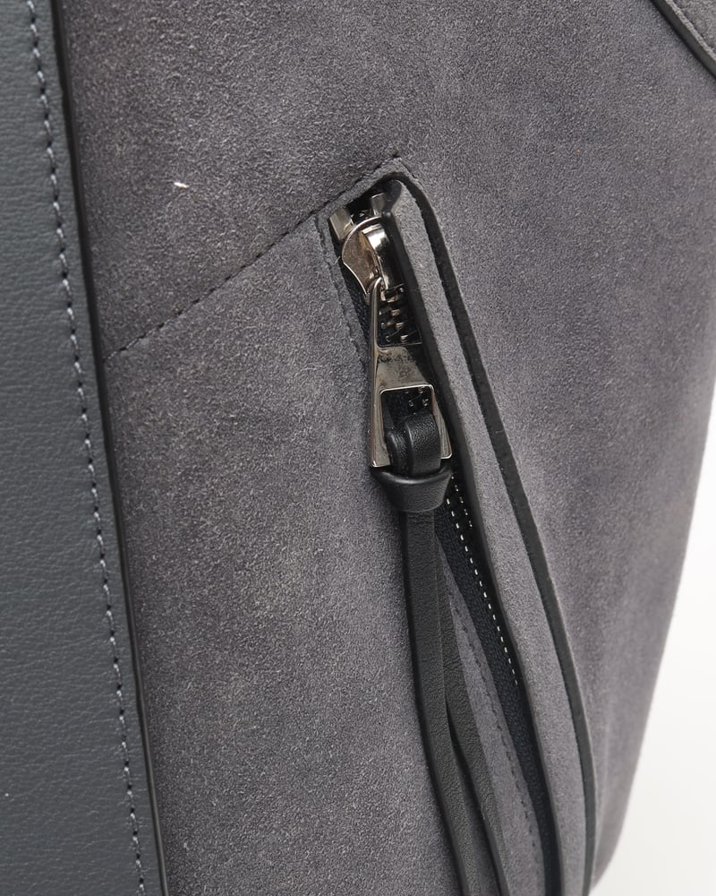 19027_f74c953bd4-762-04342_7-full