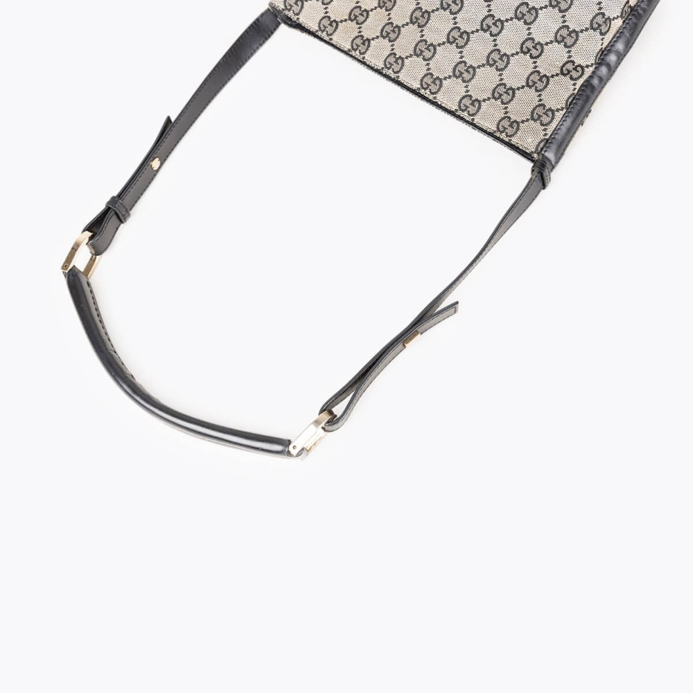 1930_92ef4089fc-2100000453573-6-full