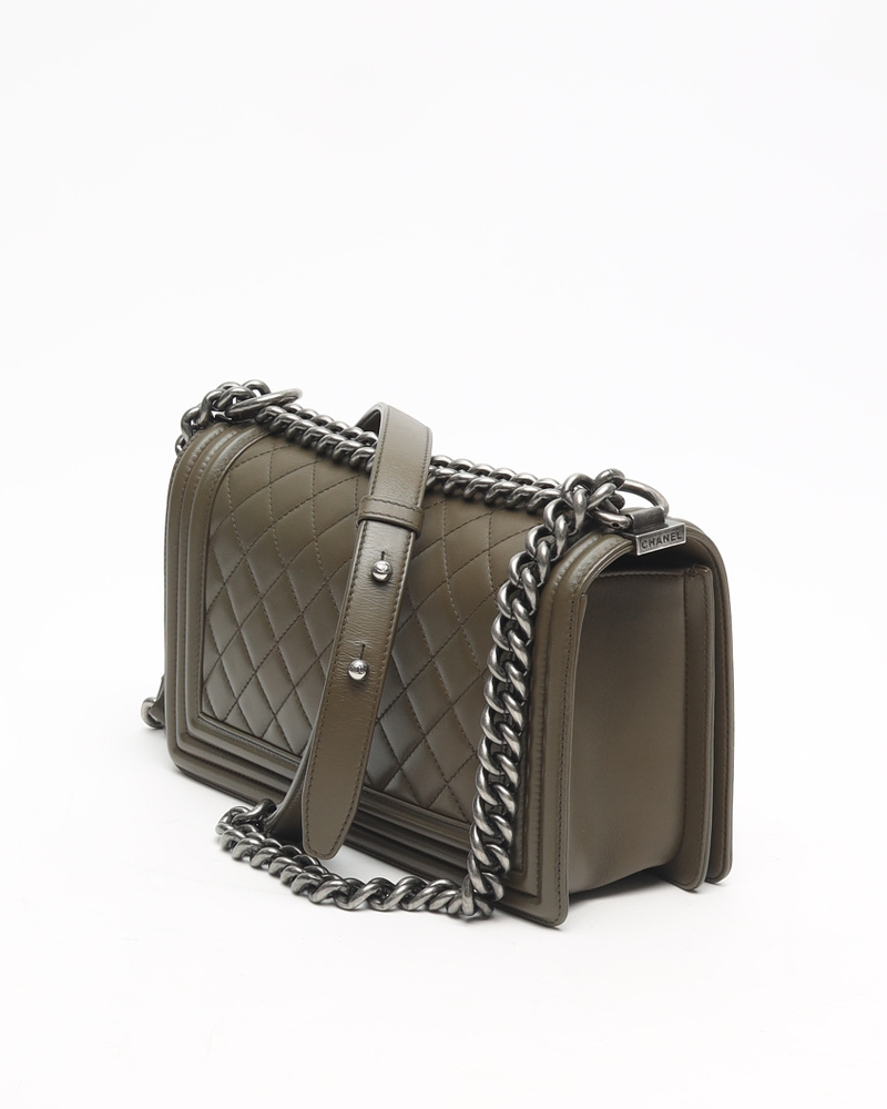 19619_a4454eb53f-800-40221_3-full