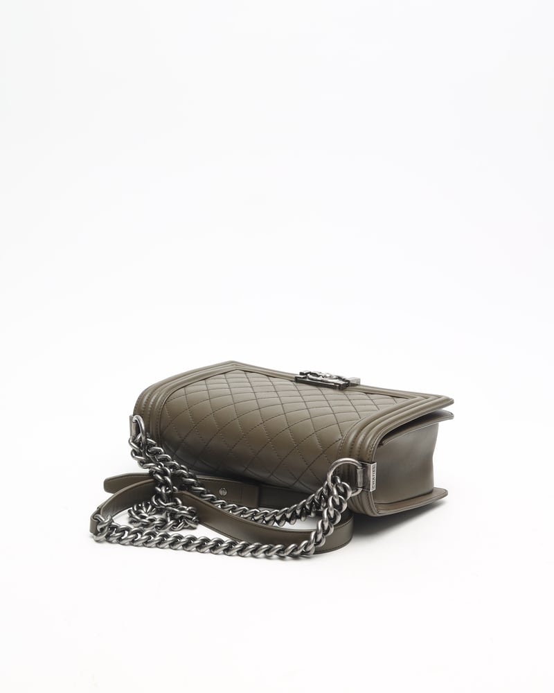 19619_df01793003-800-40221_5-full