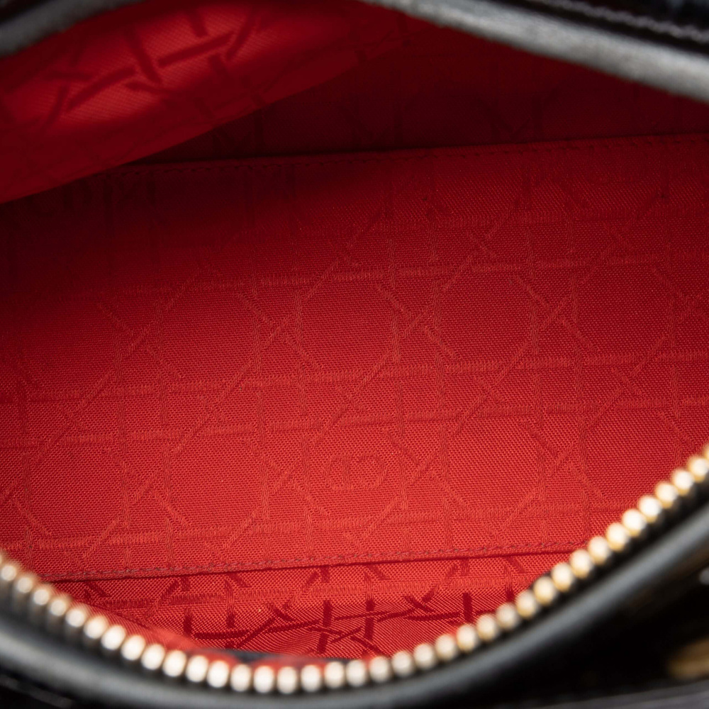 1970_773a45eef7-a1645140-7-full