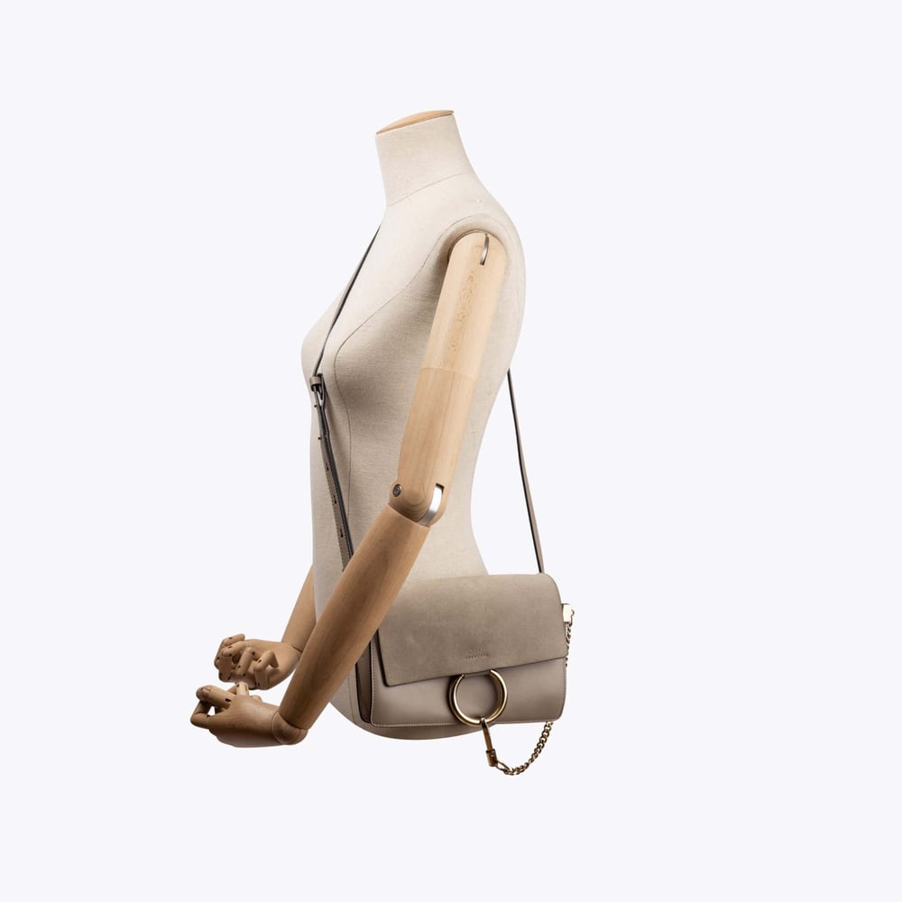 2084_fdb67775d4-2200000451033-9-full