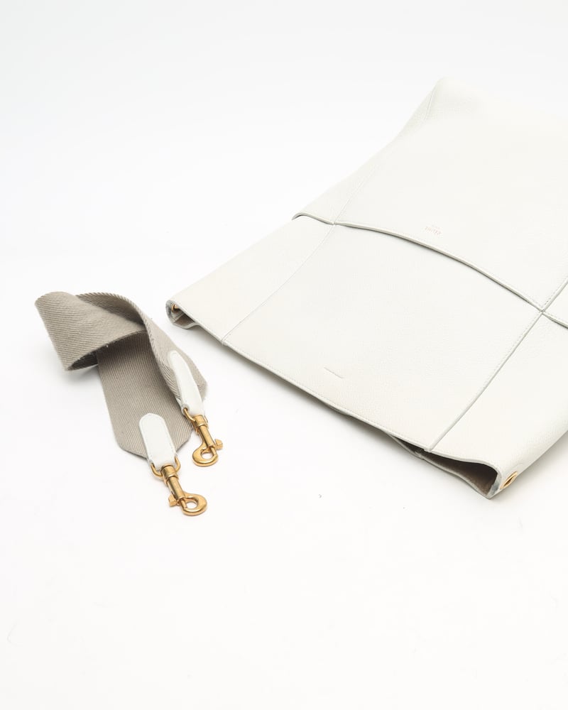 20924_d60e5f3c00-2250000287316_5-full