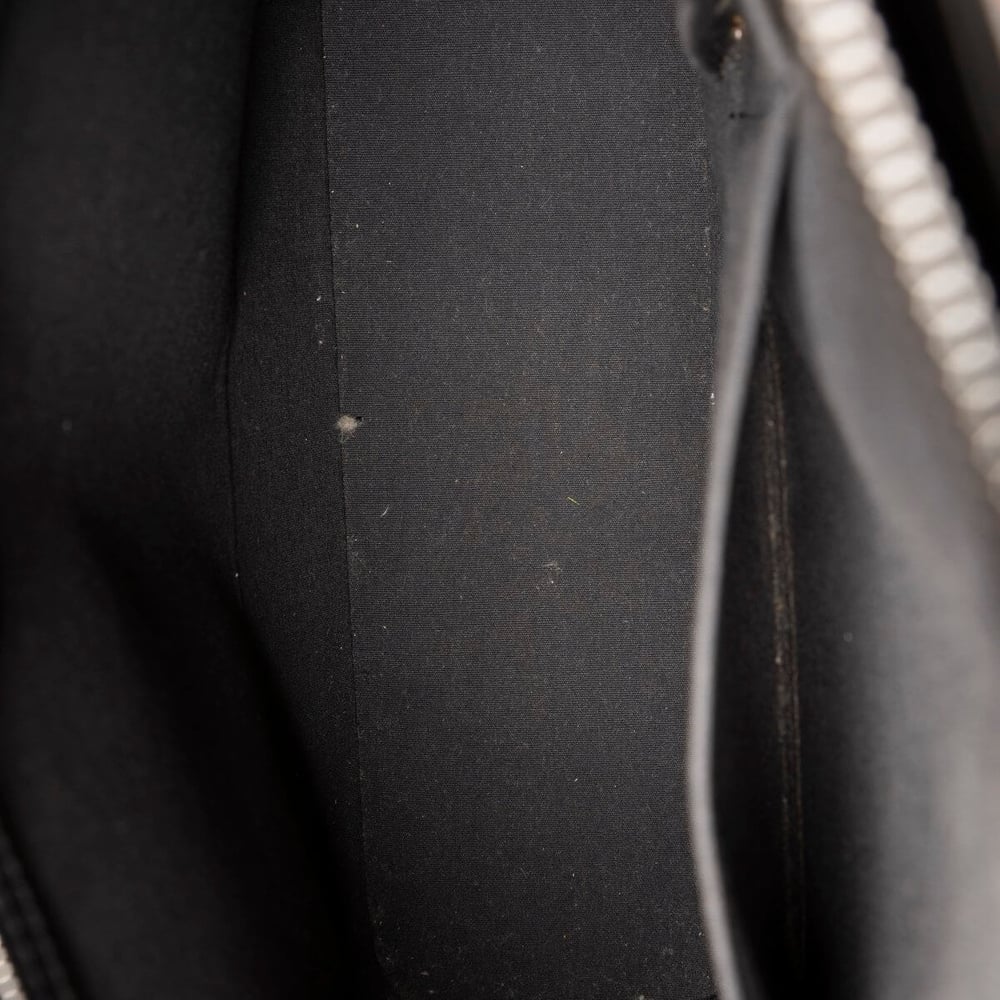 2120_0e65d70672-699-17281-6-full