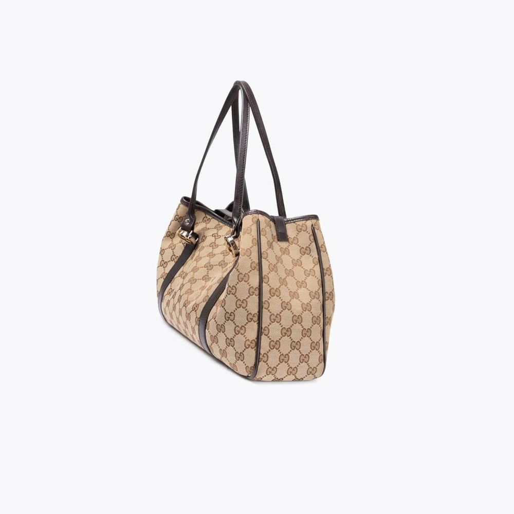 2224_1aa0522a0f-699-19345-4-full