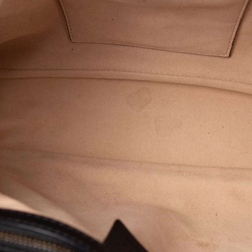 226_3559395263-662-21310-8-full