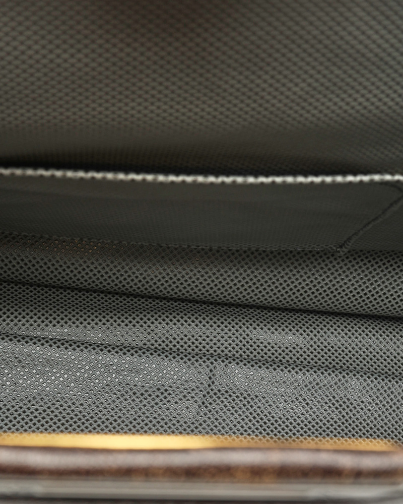 22733_bdbbcade6a-808-27851_7-full