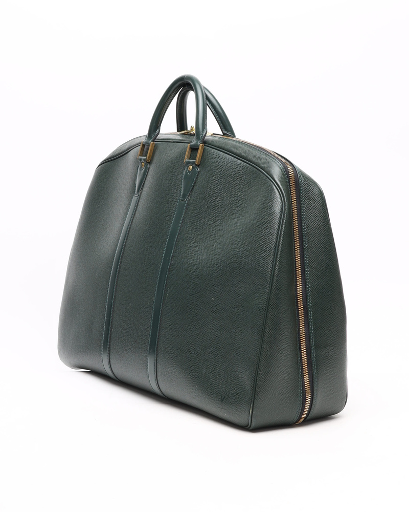 難あり 新品未使用 Louis Vuitton TAIGA ショルダーバッグ 難あり 新品未使用 Louis Vuitton TAIGA ショルダーバッグ 難あり ルイ