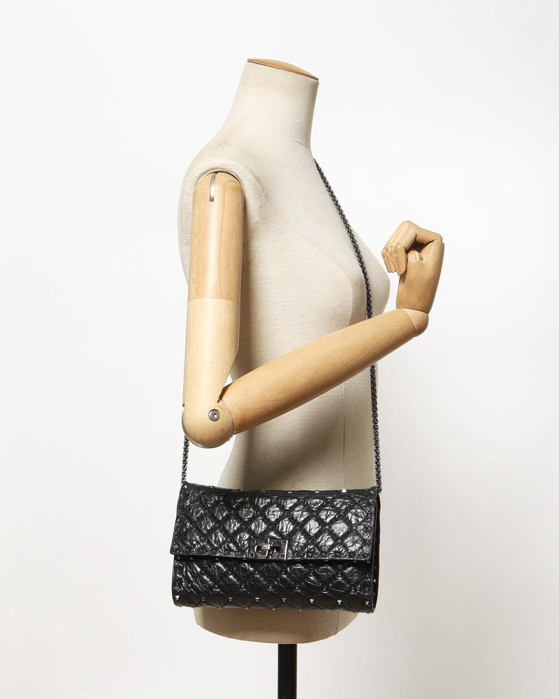 22838_c97fb5233d-ap104019_6-full