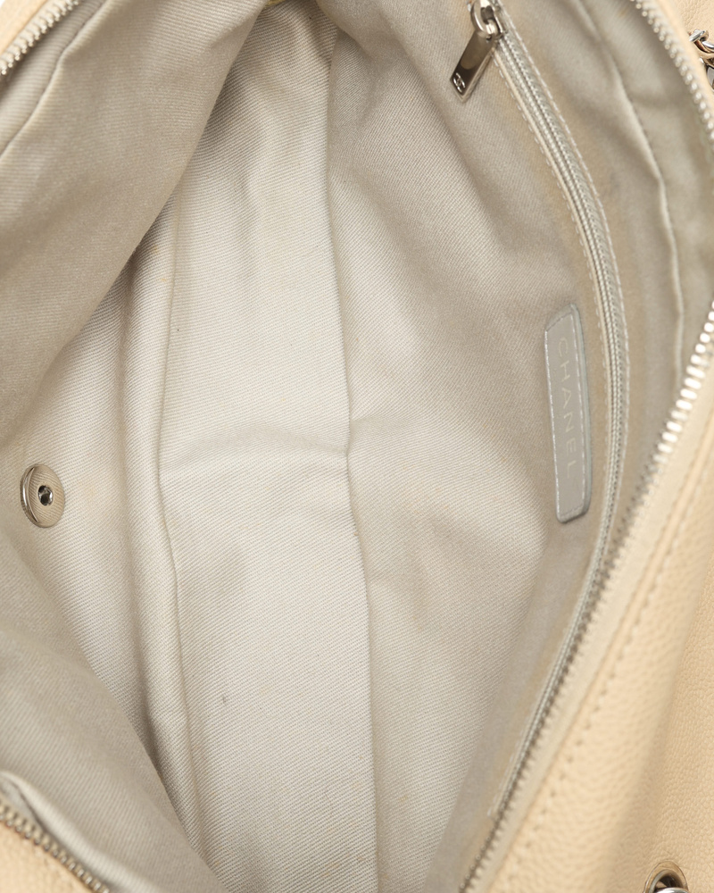 22951_5023f25290-2250000282489_11-full