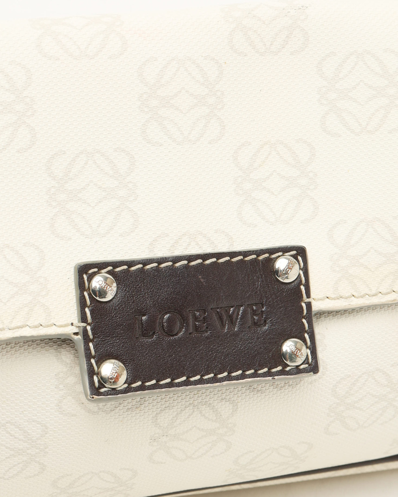 22983_69796ca98a-808-49401_6-full