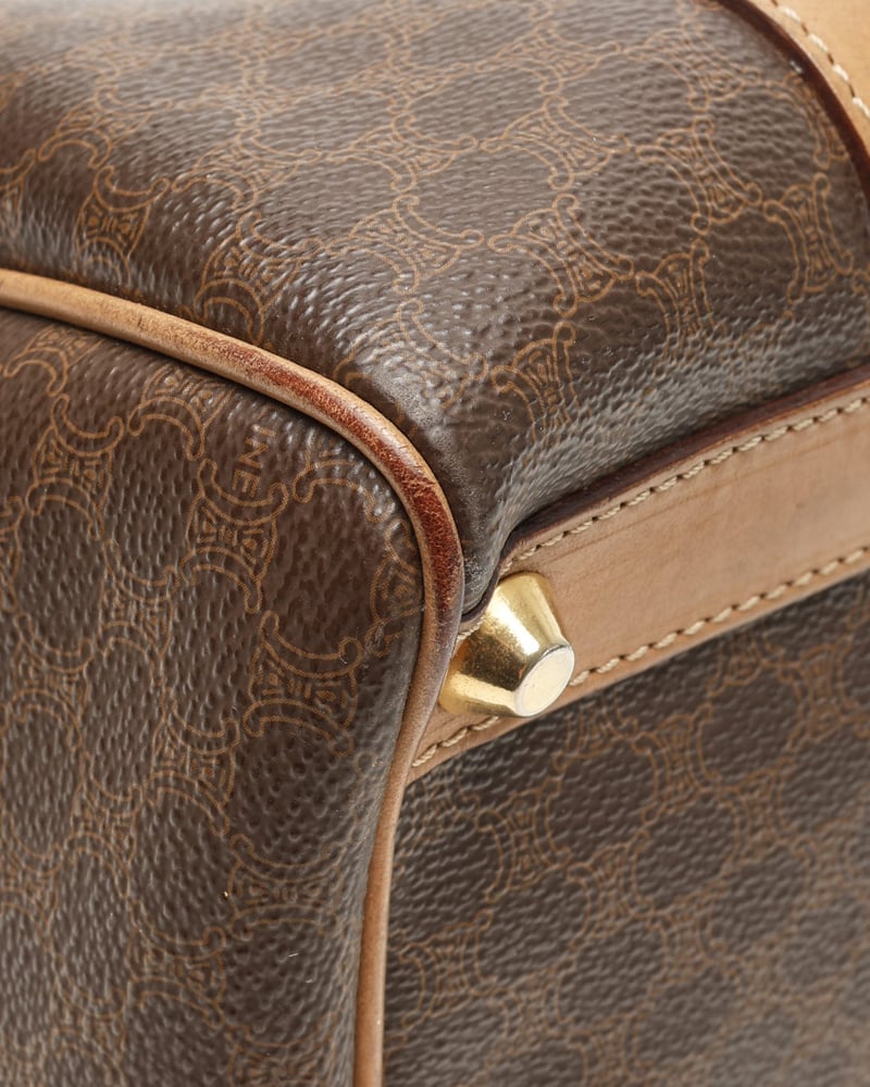 23321_786ab19ca6-811-22026_11-full