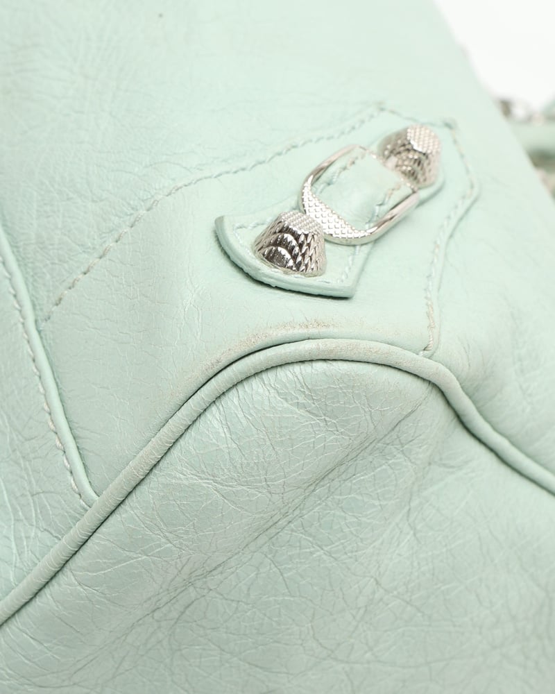 23454_239db52516_file-full