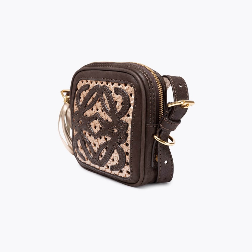 2407_98560fe0fe-702-18139-2-full