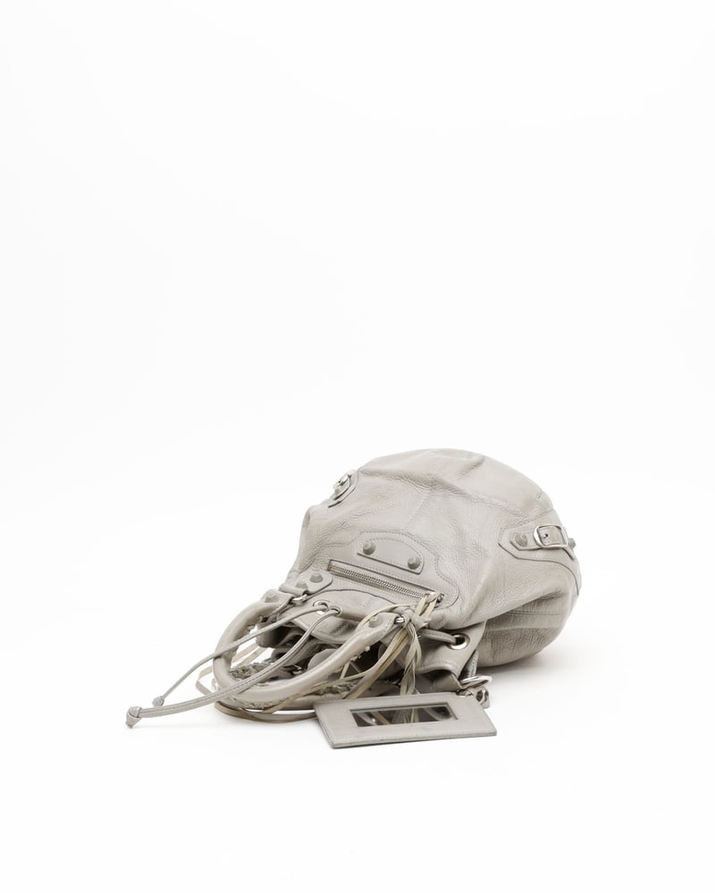 25512_3501516675_file-full