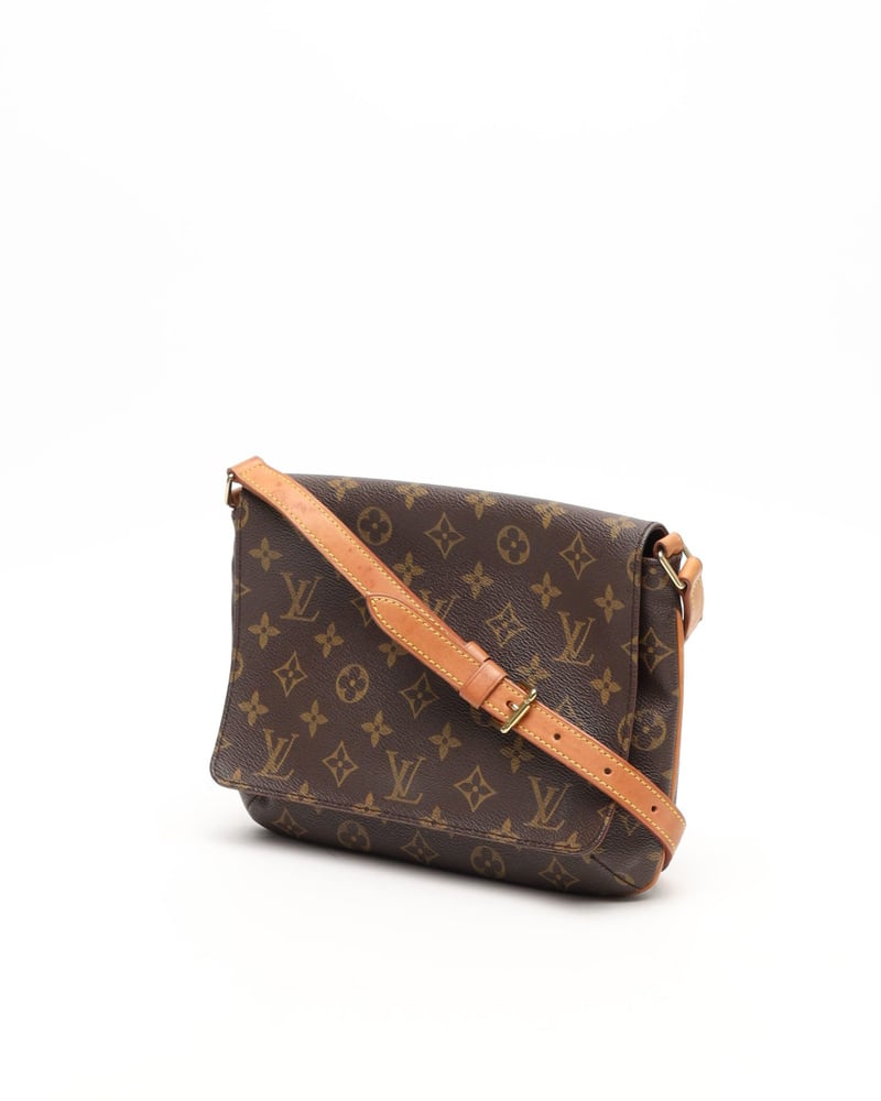 Vintage Louis Vuitton Monogram Musette Tango - A Retro Tale