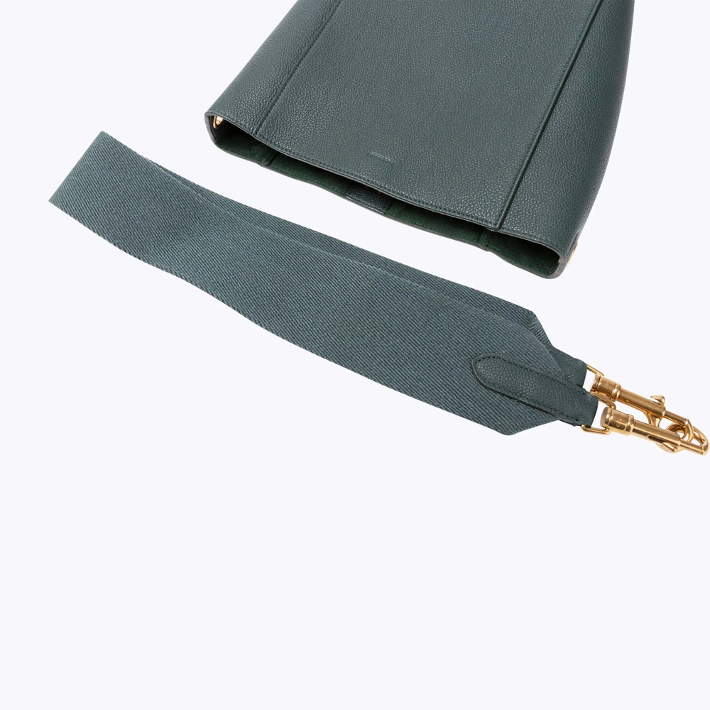 2572_beb67cda3f-ry023429-5-full