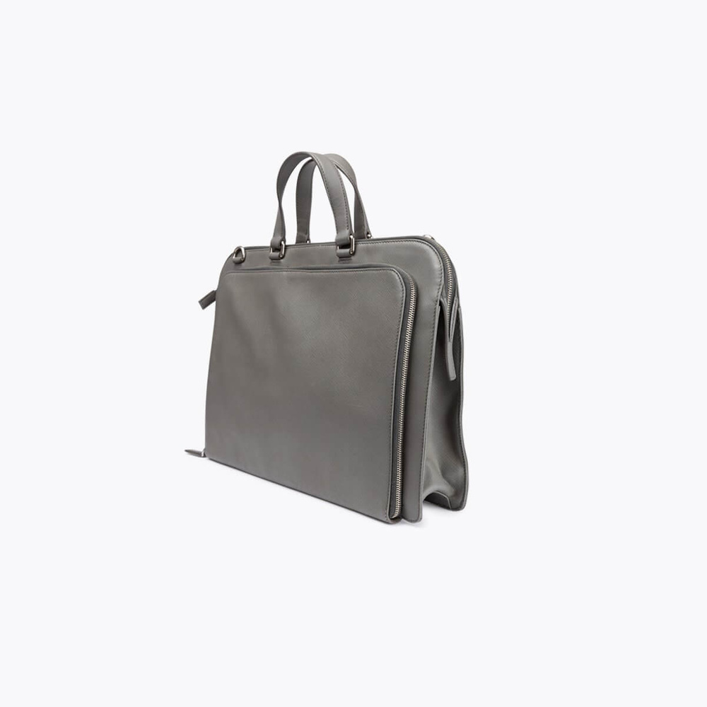 2592_03862beb82-2100000776696-3-full