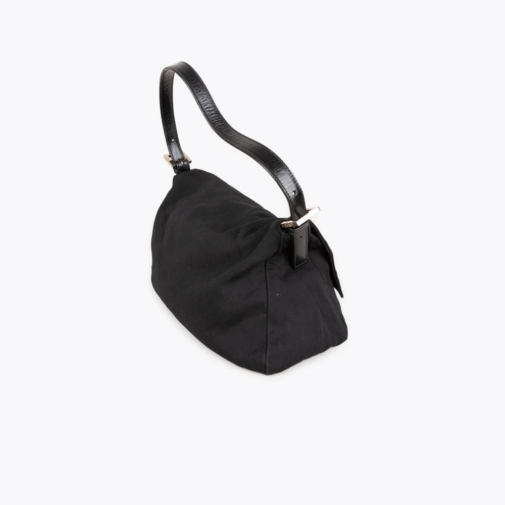 260_e10986783a-662-20839-4-full