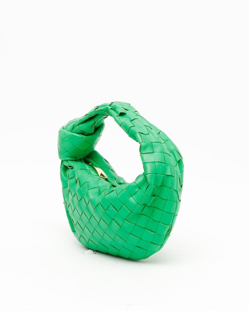 27208_680ab23b0c_file-full