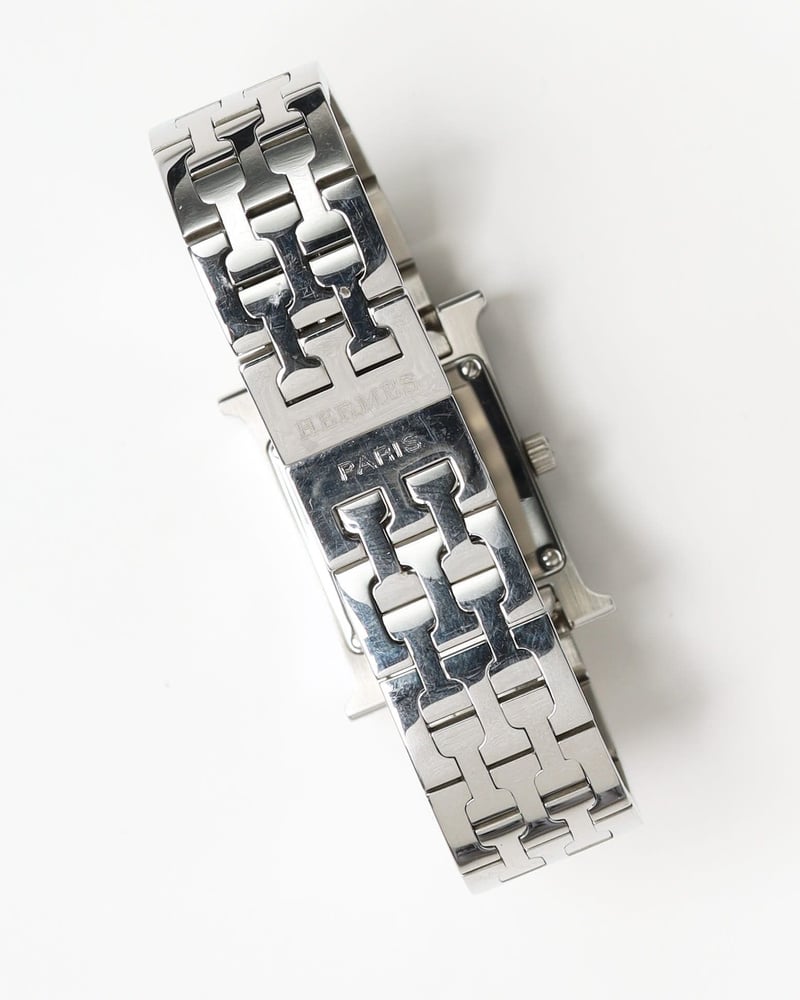 Vintage Hermès Heure H 21mm Ref HH1.210 Watch - A Retro Tale