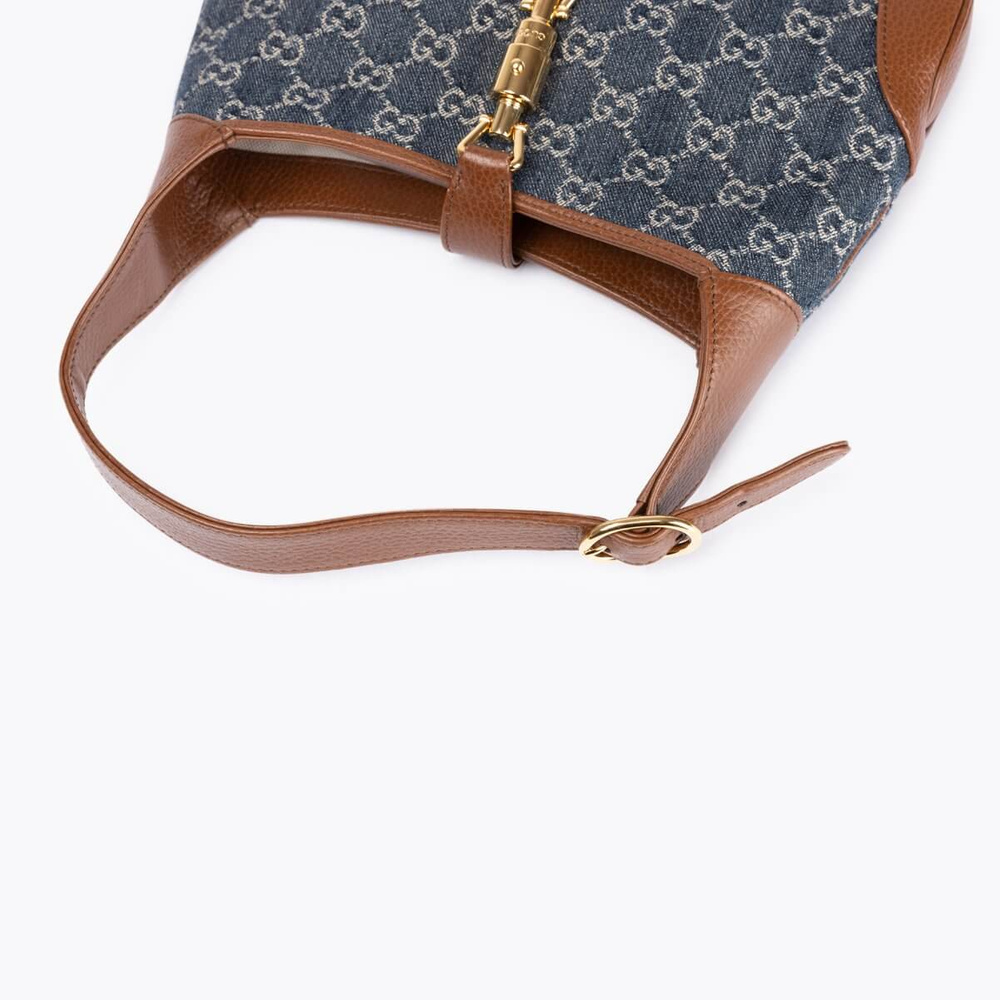 2771_c342372b3c-a1790535-5-full