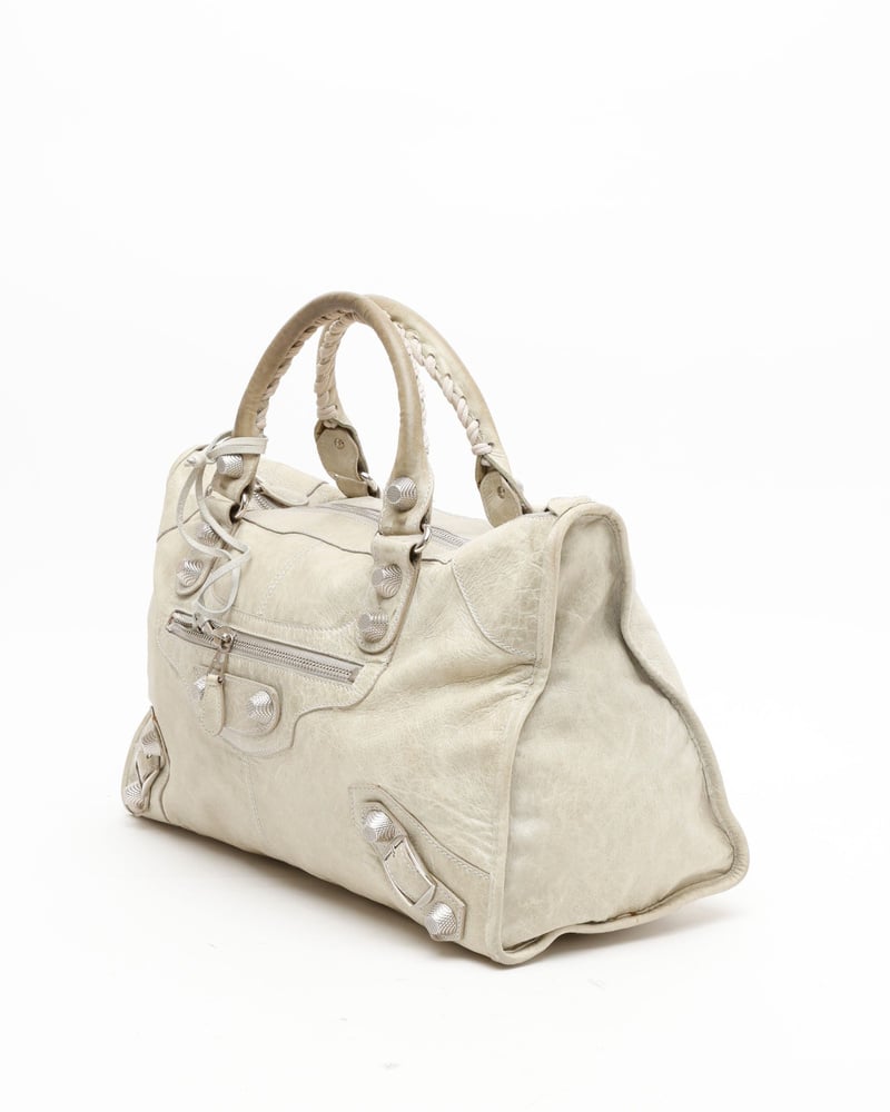 28132_ec4d6ca0ea_file-full